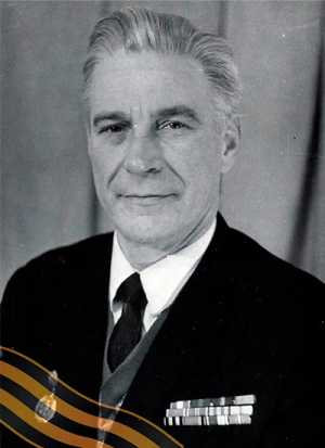 ЛУНИН Виктор Михайлович