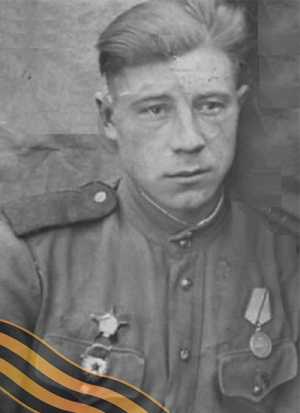 ГУСАРОВ Николай Акимович